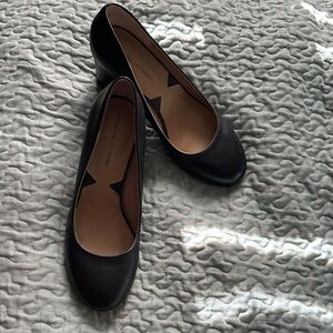 Adrienne Vittadini Classic Black Heels